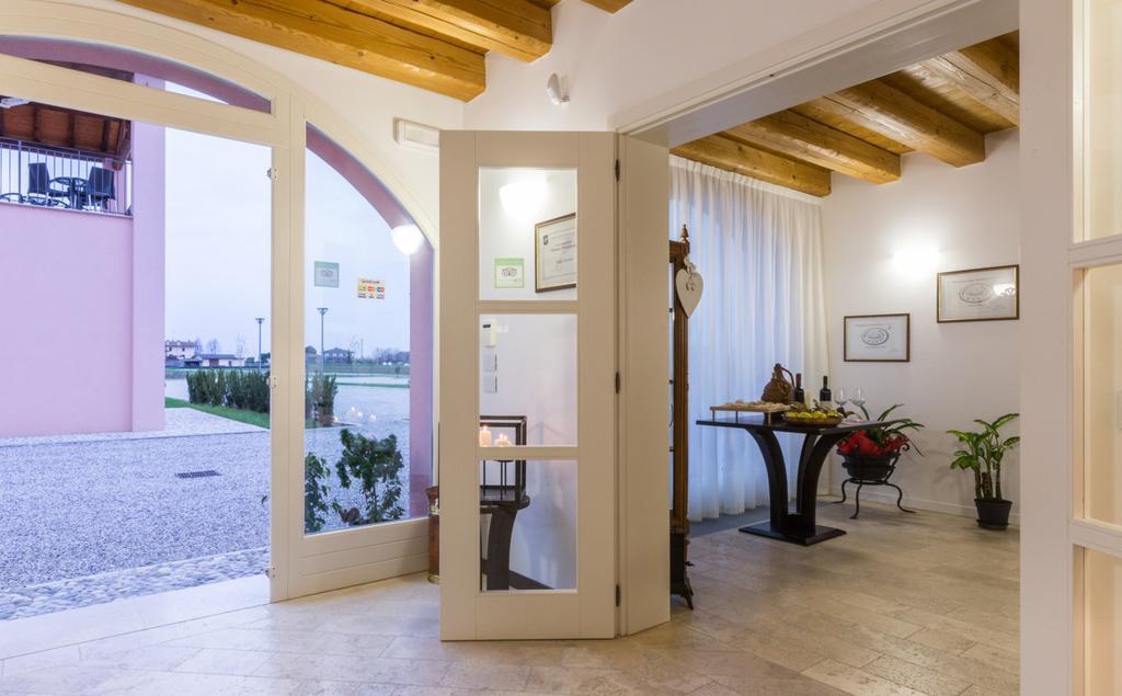 Вилла Arneroni Codogne Экстерьер фото